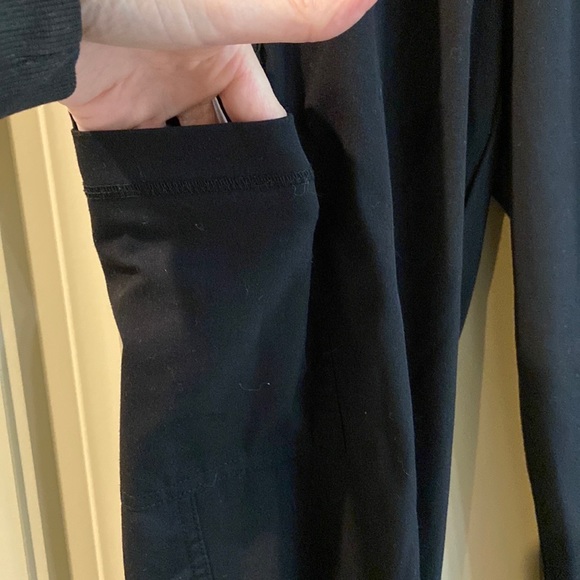 Black Scrub Set by Med Couture Brand.  EUC! - Picture 8 of 16